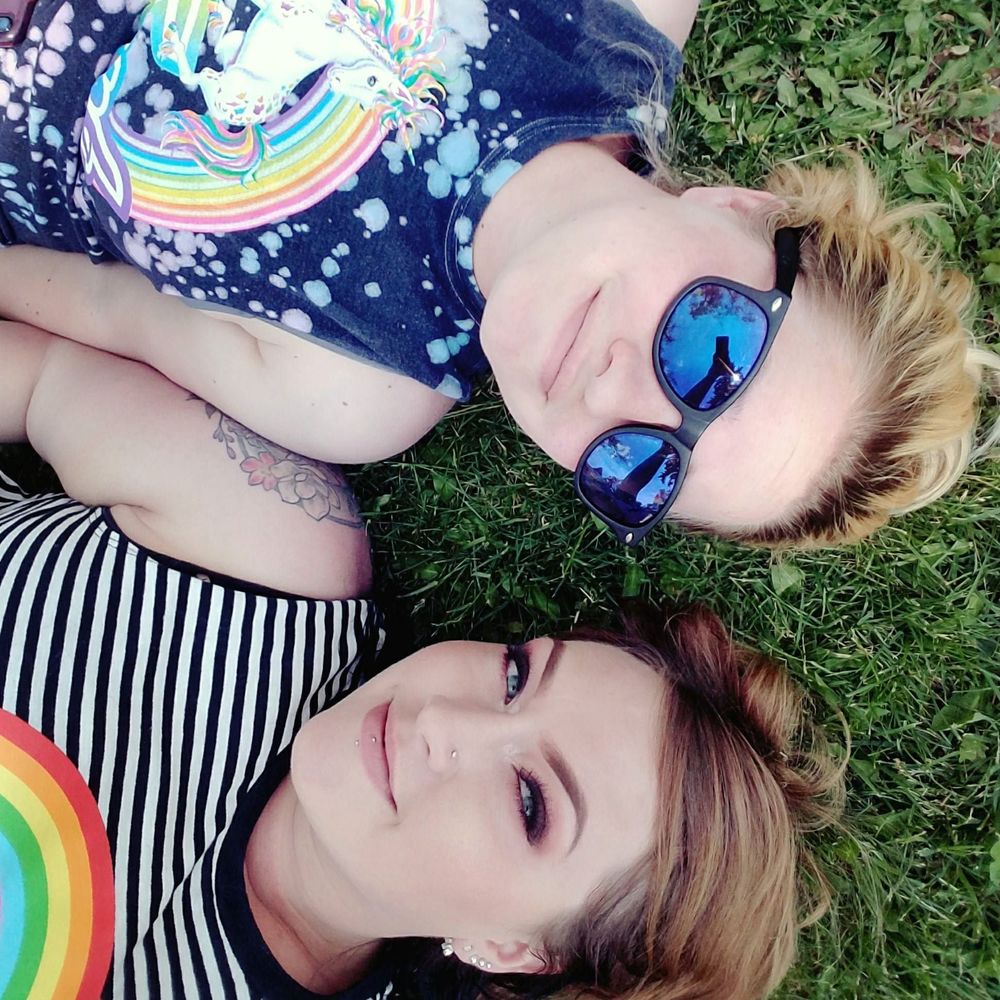 Meet your Posher, Leia